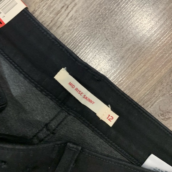 jeans - Picture 3 of 5